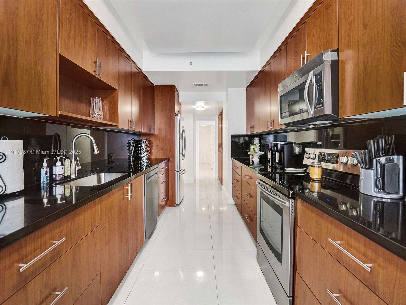 Hamptons West at 20281 Country Club Dr, Aventura, FL 33180 - For Rent photo 26