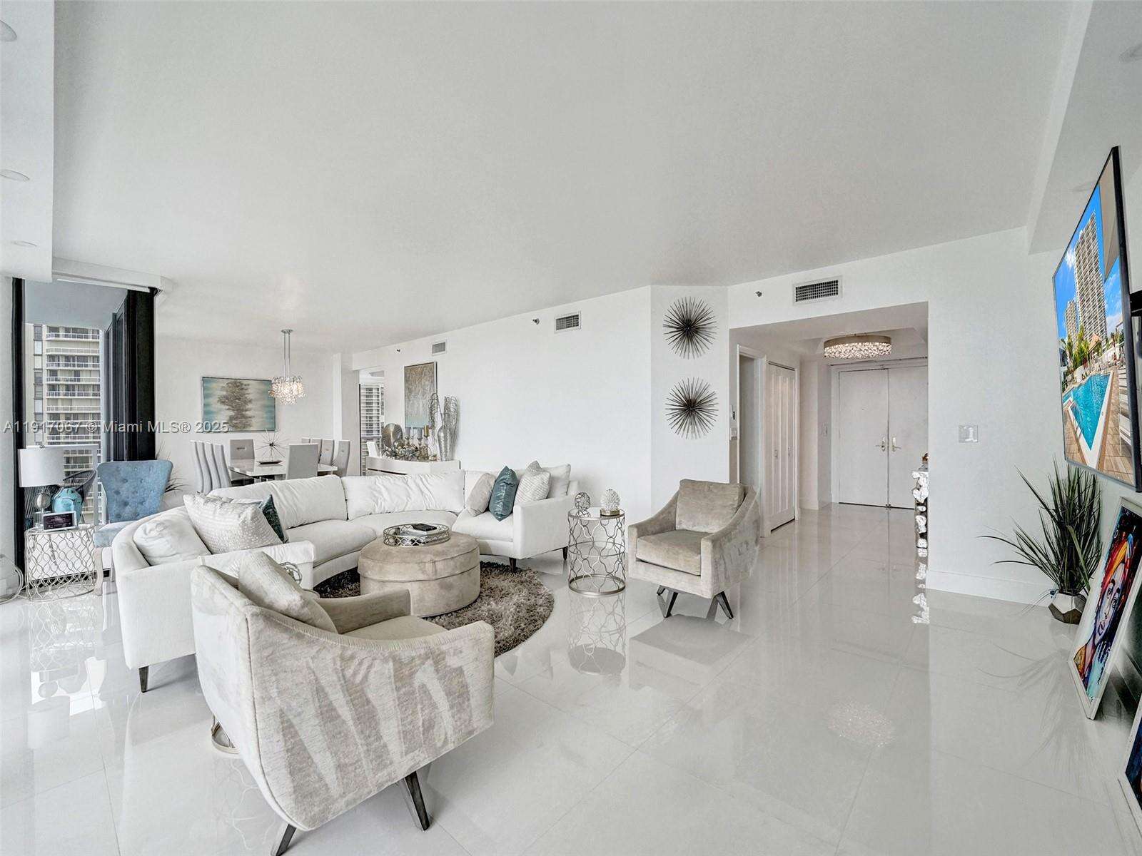 Hamptons West at 20281 Country Club Dr, Aventura, FL 33180 - For Rent photo 10
