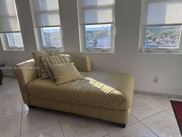 The Carriage House at 5401 Collins Ave, Miami Beach, FL 33140 - For Rent photo 20