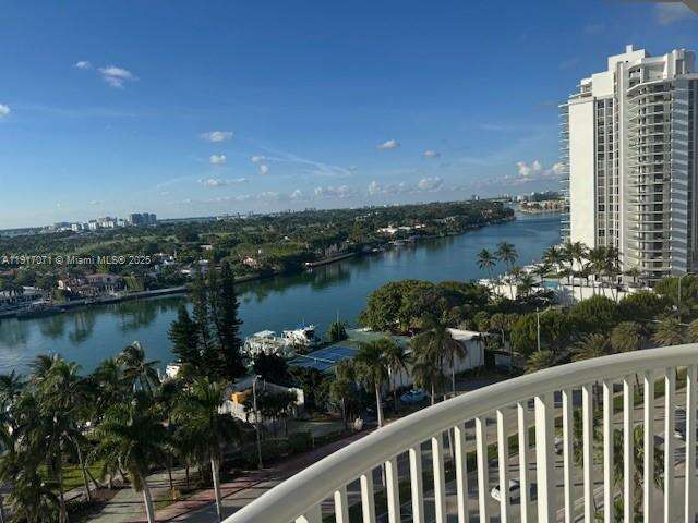 The Carriage House at 5401 Collins Ave, Miami Beach, FL 33140 - For Rent photo 35