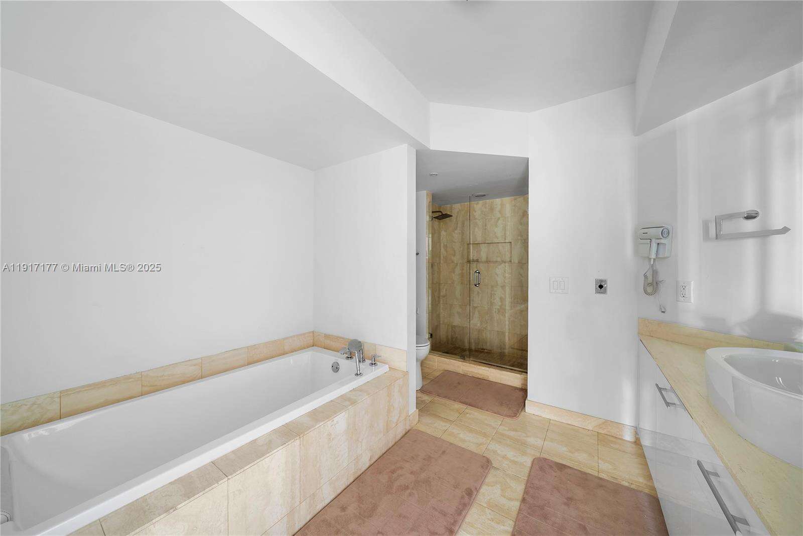 1000 Williams Island at 1000 Island Blvd, Aventura, FL 33160 - For Rent photo 21