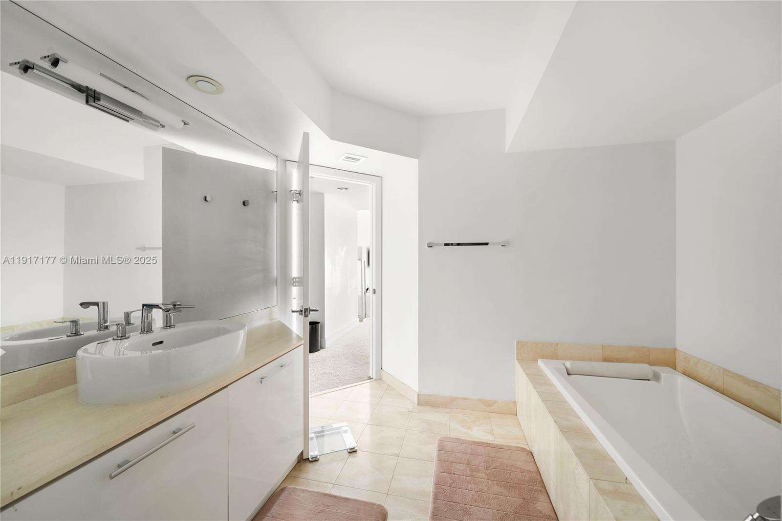 1000 Williams Island at 1000 Island Blvd, Aventura, FL 33160 - For Rent photo 22