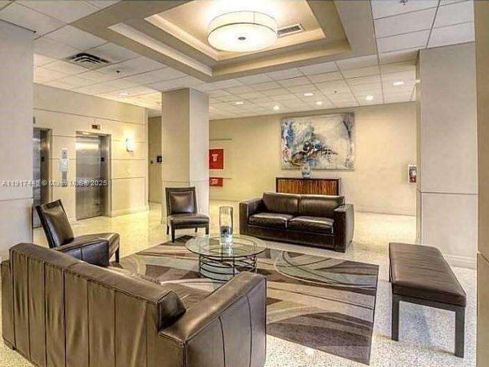 Sian Ocean Residences at 4001 Ocean Dr, Hollywood, FL 33019 - For Rent photo 17
