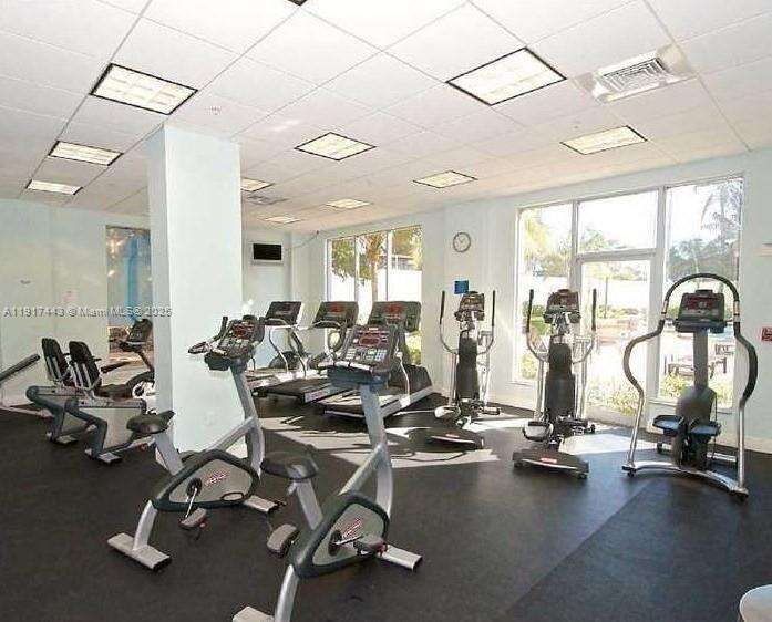 Sian Ocean Residences at 4001 Ocean Dr, Hollywood, FL 33019 - For Rent photo 18