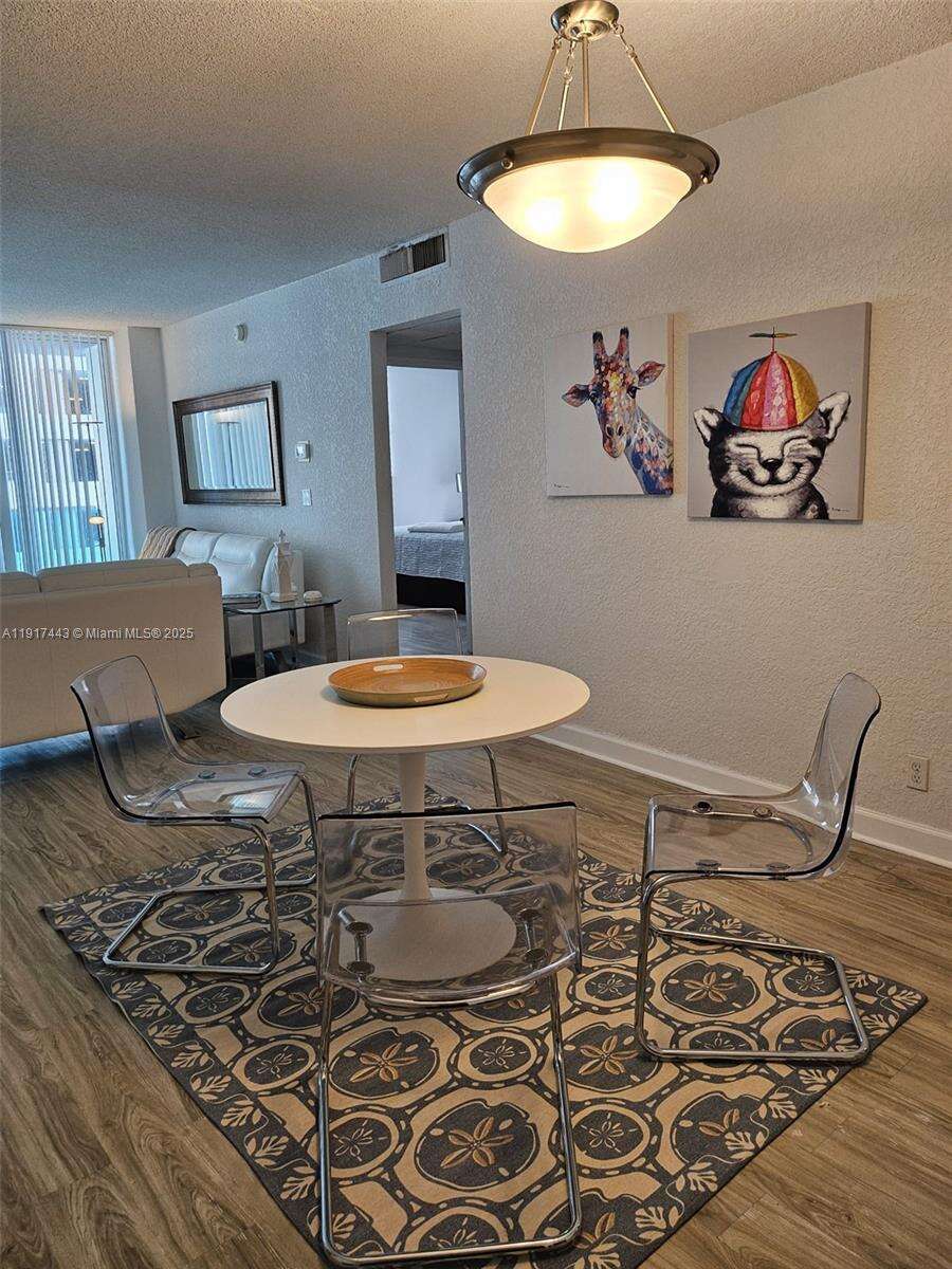 Sian Ocean Residences at 4001 Ocean Dr, Hollywood, FL 33019 - For Rent photo 4