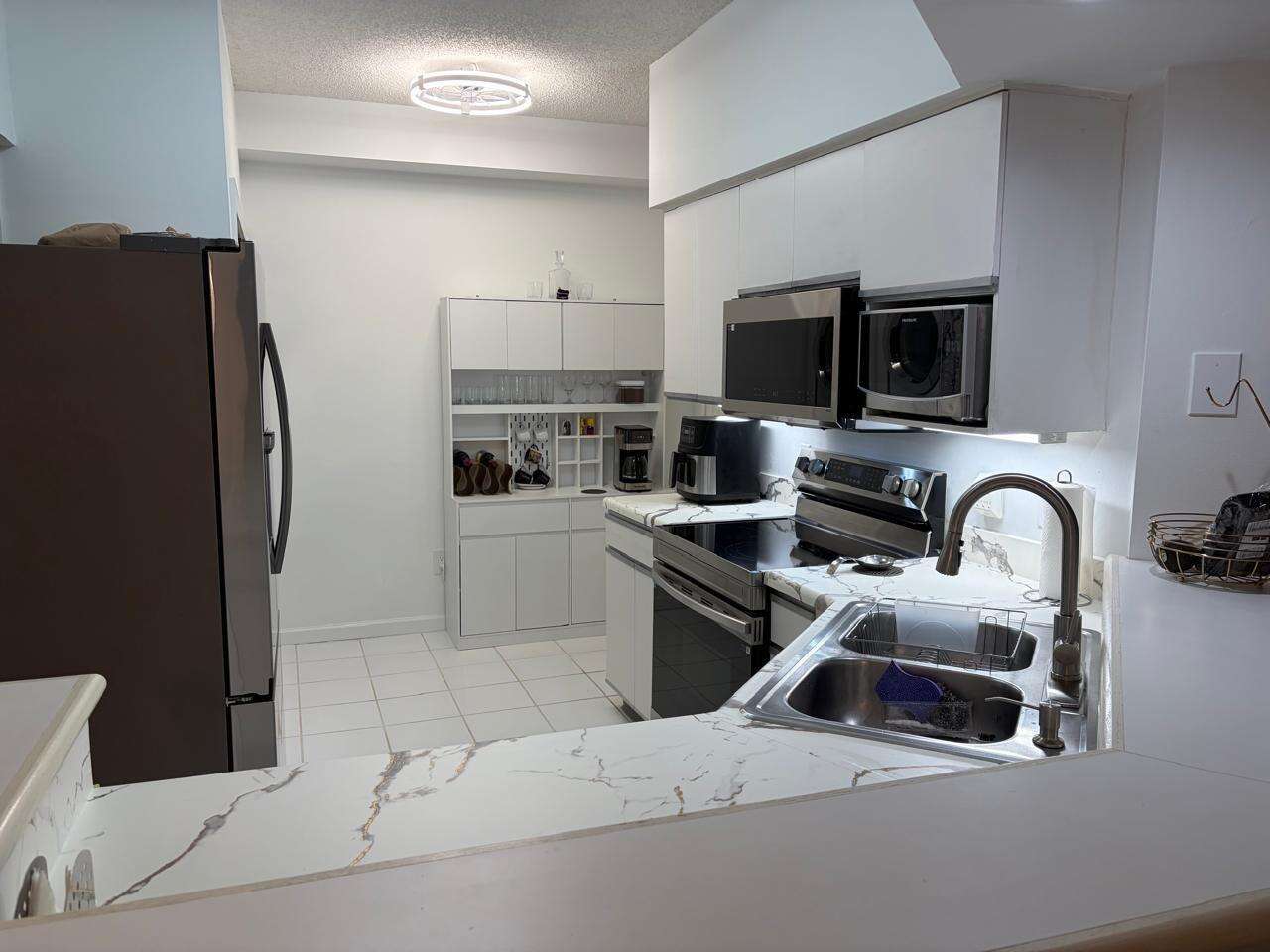 Village By The Bay at 3205 184, North Miami Beach, FL 33160 - For Rent photo 8