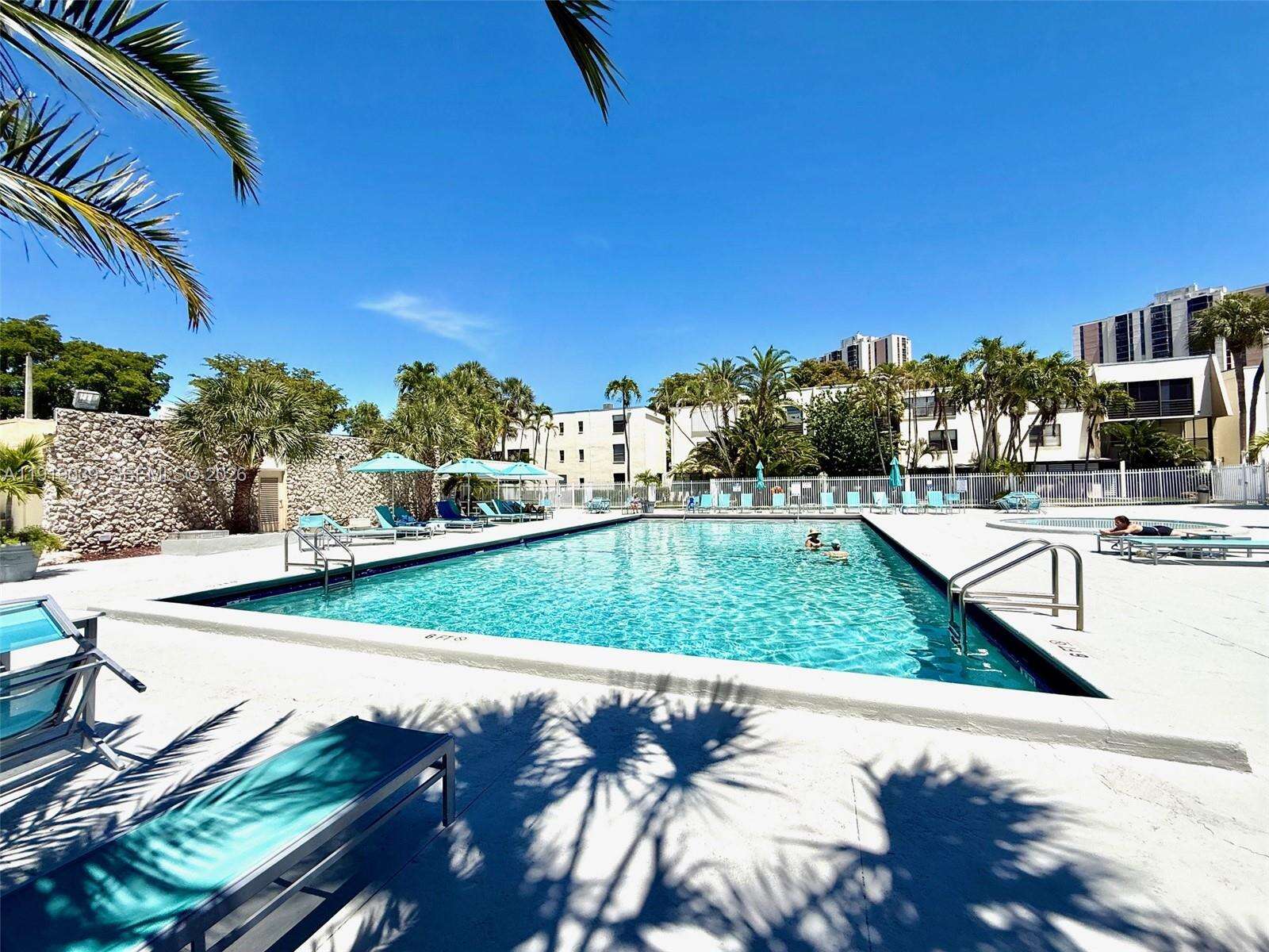 Villa Dorada at 20200 Country Club Dr, Aventura, FL 33180 - For Rent photo 18