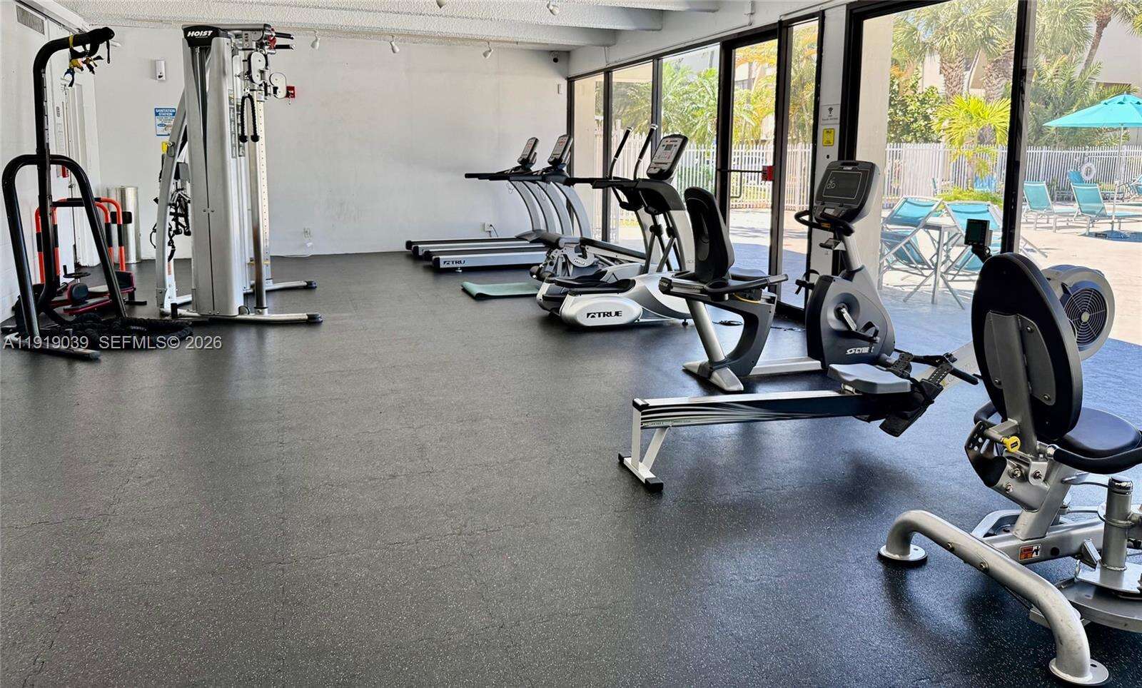 Villa Dorada at 20200 Country Club Dr, Aventura, FL 33180 - For Rent photo 24