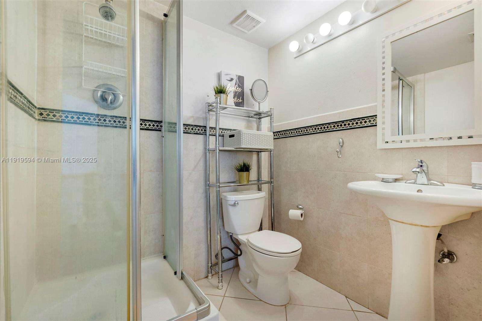 The Mark On Brickell at 1155 Brickell Bay Dr, Miami, FL 33131 - For Rent photo 28