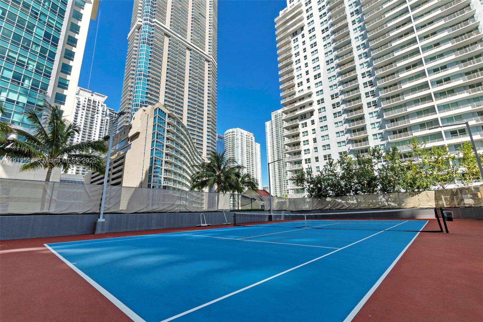 The Mark On Brickell at 1155 Brickell Bay Dr, Miami, FL 33131 - For Rent photo 41