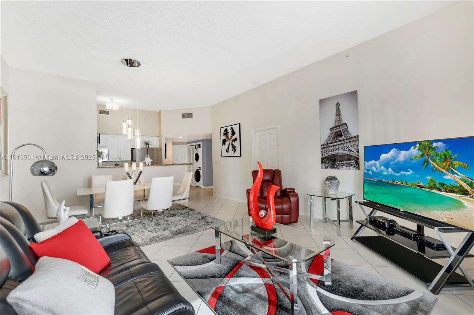 The Mark On Brickell at 1155 Brickell Bay Dr, Miami, FL 33131 - For Rent photo 9