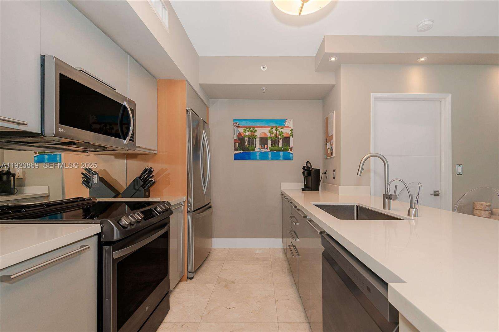 King David at 17555 Atlantic Blvd, Sunny Isles Beach, FL 33160 - For Rent photo 18