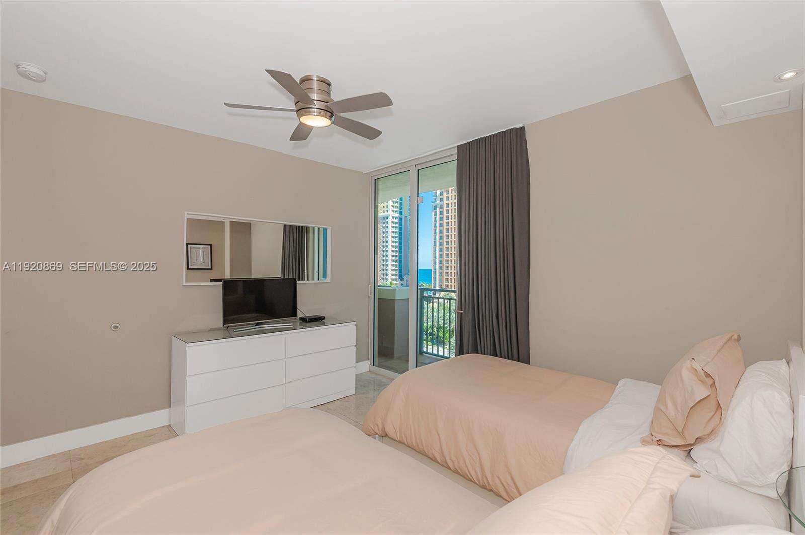 King David at 17555 Atlantic Blvd, Sunny Isles Beach, FL 33160 - For Rent photo 27
