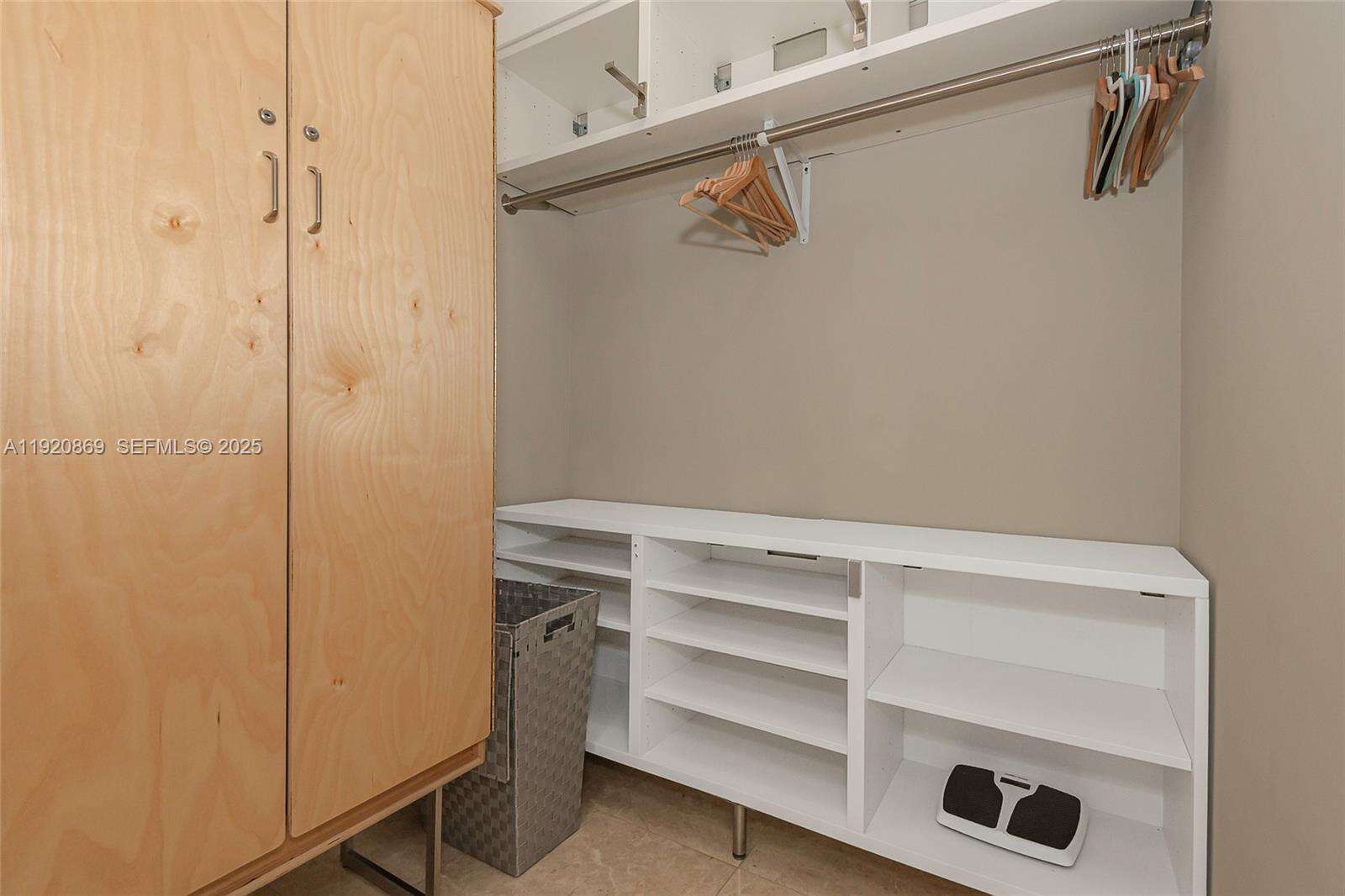 King David at 17555 Atlantic Blvd, Sunny Isles Beach, FL 33160 - For Rent photo 33