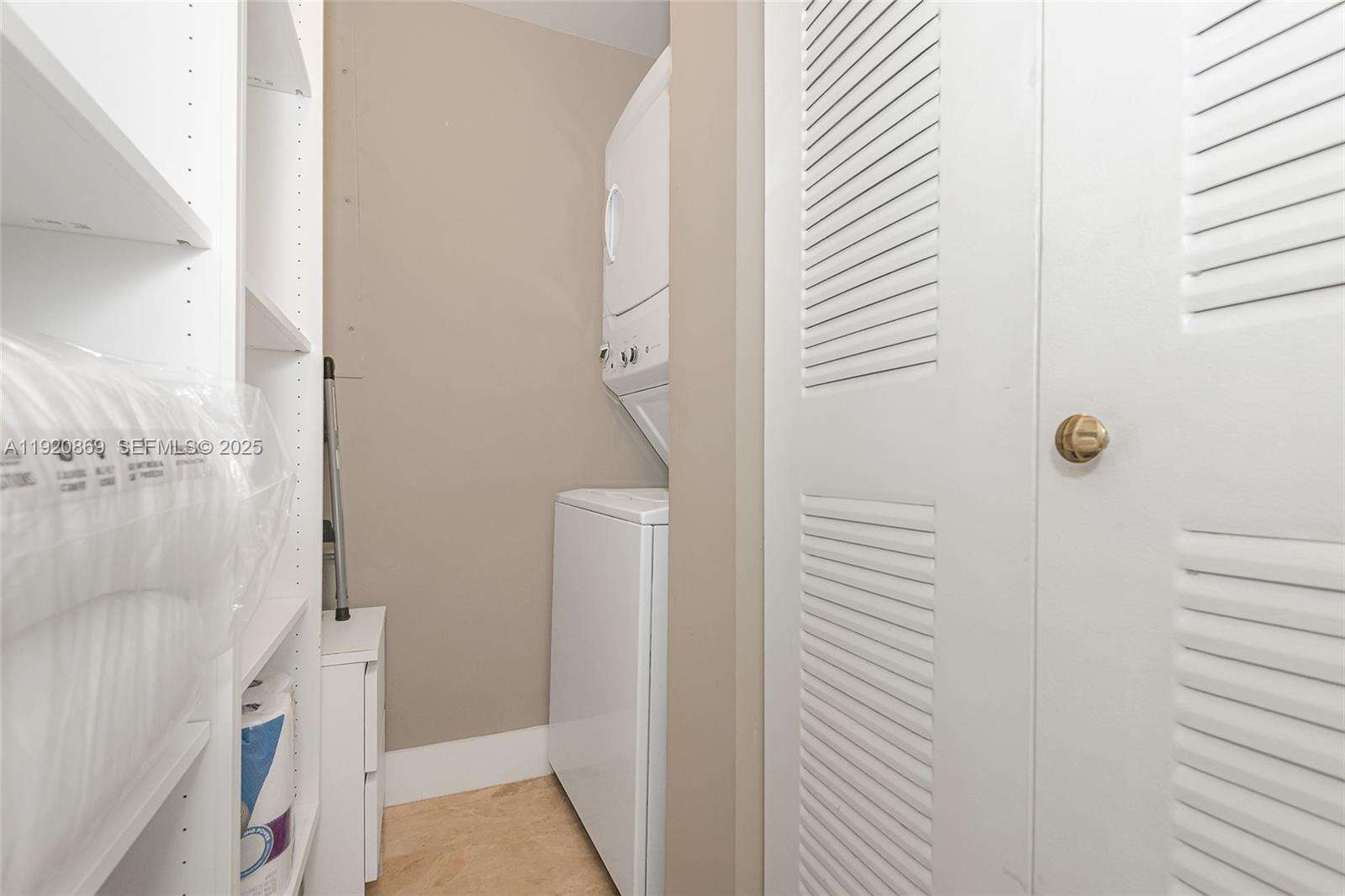 King David at 17555 Atlantic Blvd, Sunny Isles Beach, FL 33160 - For Rent photo 36