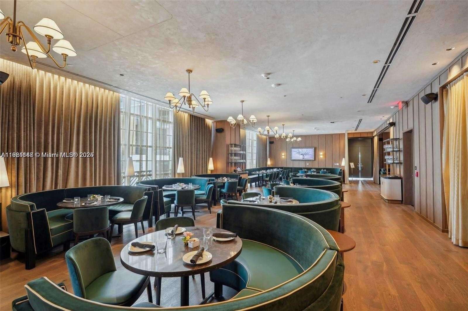 Natiivo | Gale Miami at 159 6 St, Miami, FL 33132 - For Rent photo 17