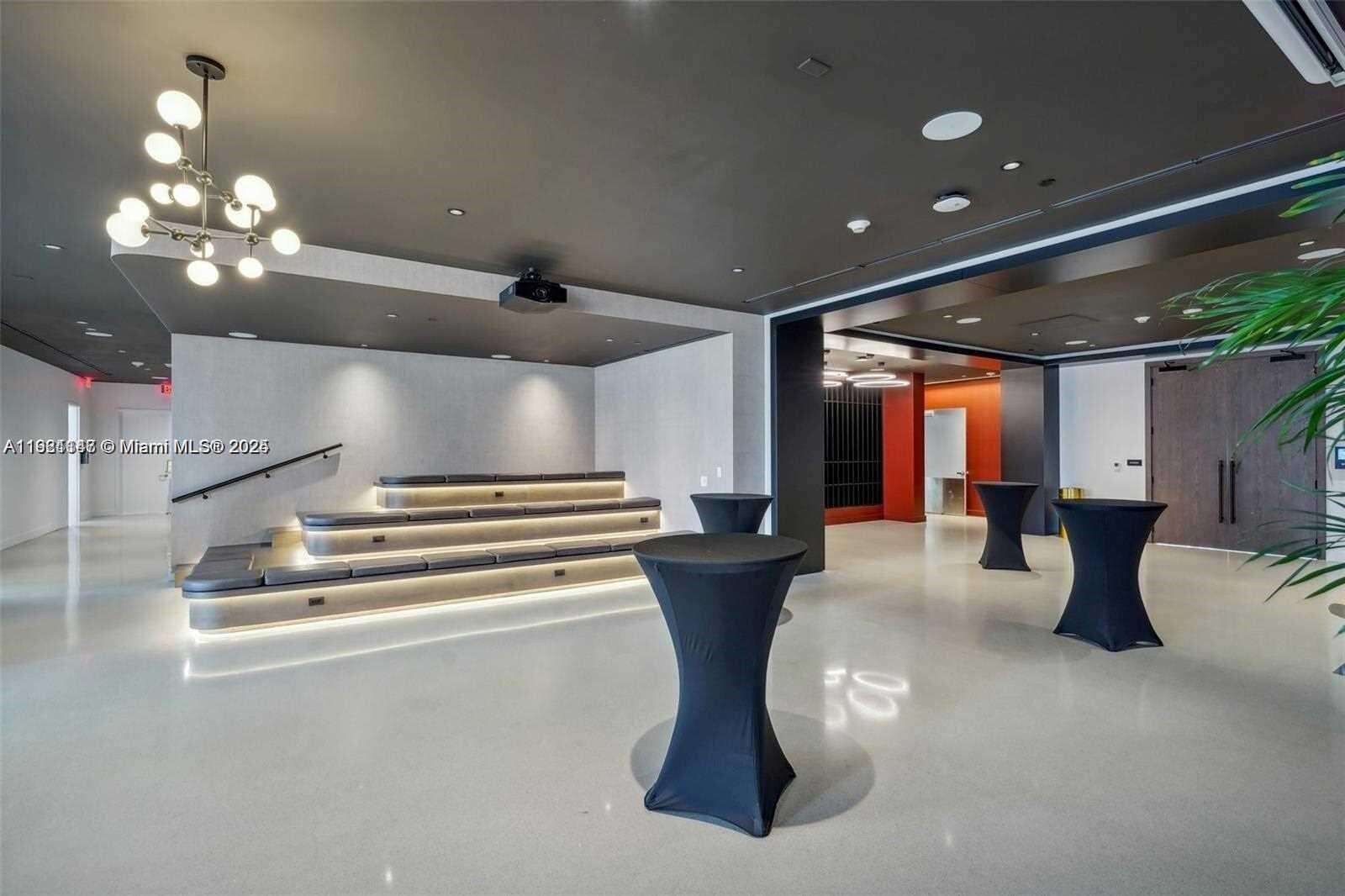Natiivo | Gale Miami at 159 6 St, Miami, FL 33132 - For Rent photo 20