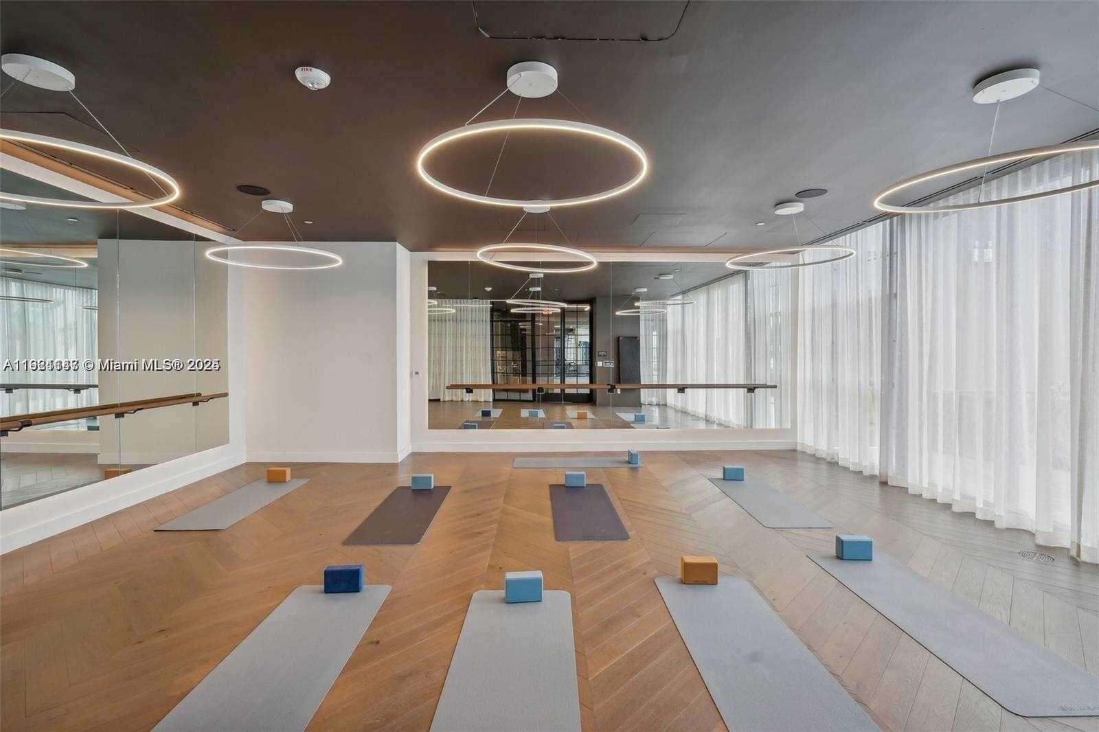 Natiivo | Gale Miami at 159 6 St, Miami, FL 33132 - For Rent photo 23