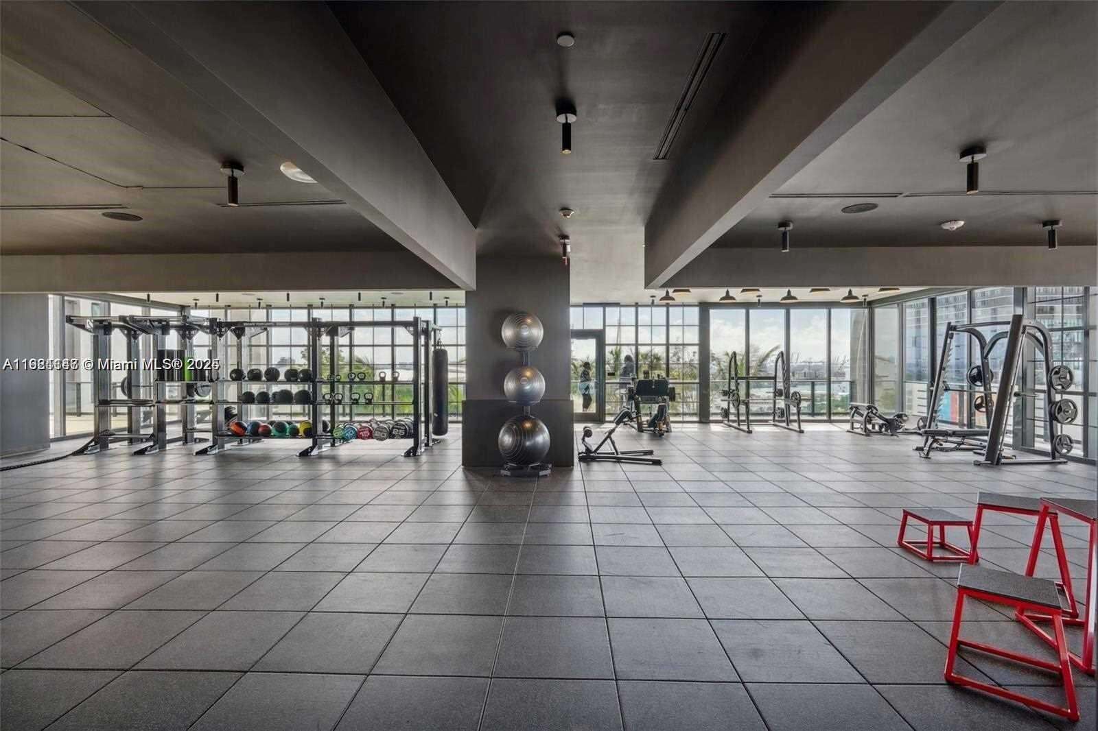 Natiivo | Gale Miami at 159 6 St, Miami, FL 33132 - For Rent photo 25