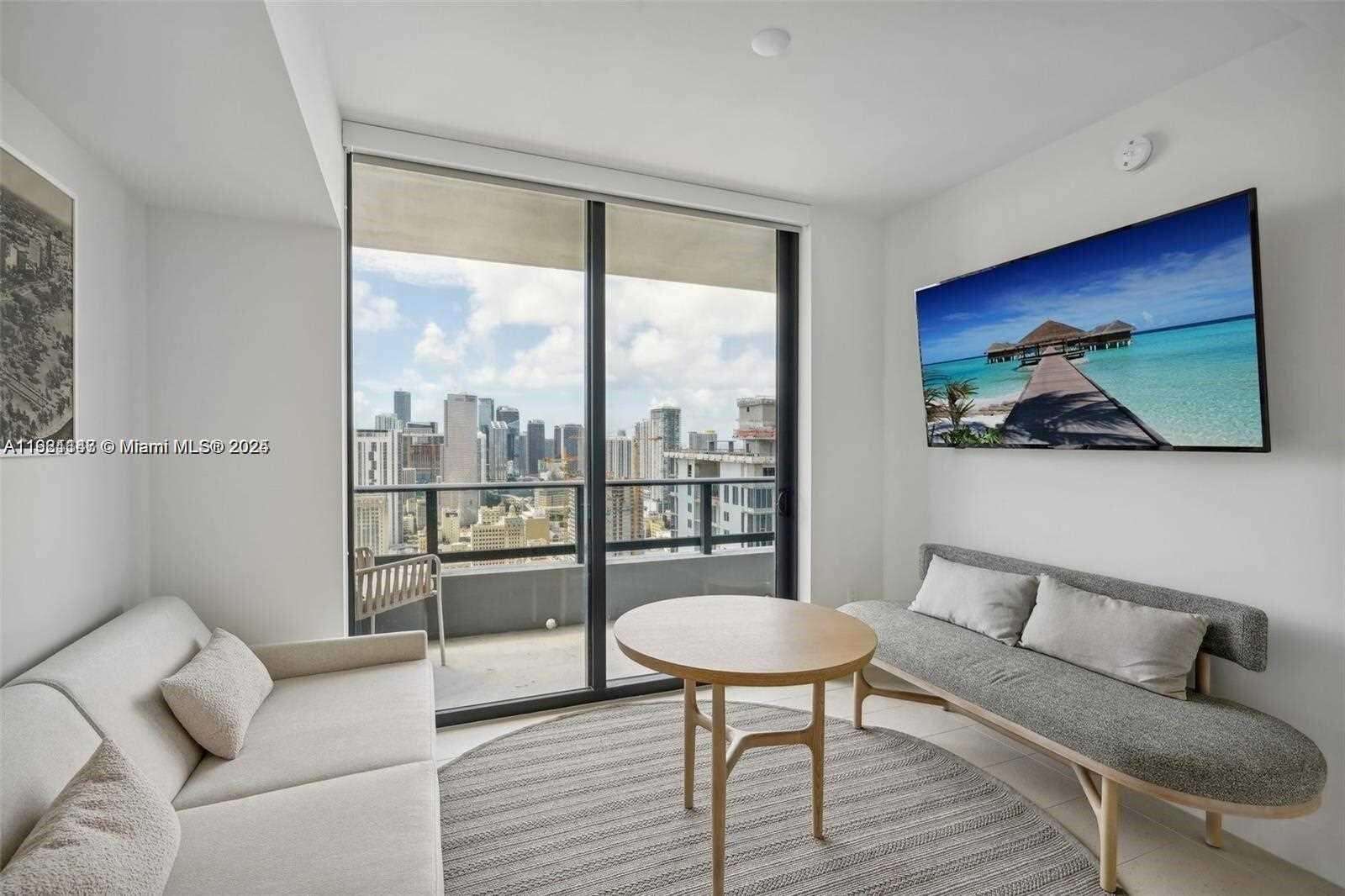 Natiivo | Gale Miami at 159 6 St, Miami, FL 33132 - For Rent photo 36