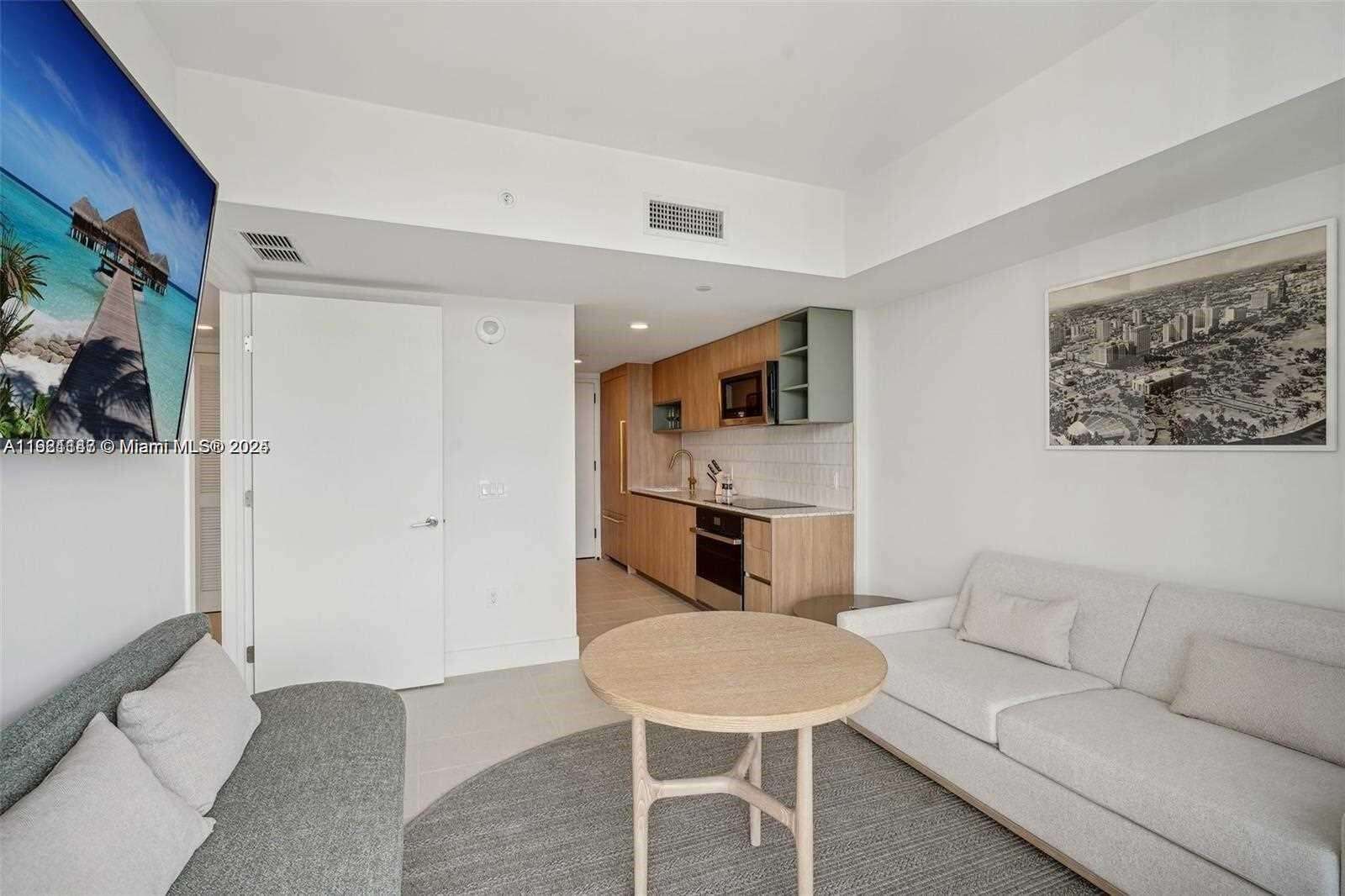 Natiivo | Gale Miami at 159 6 St, Miami, FL 33132 - For Rent photo 38