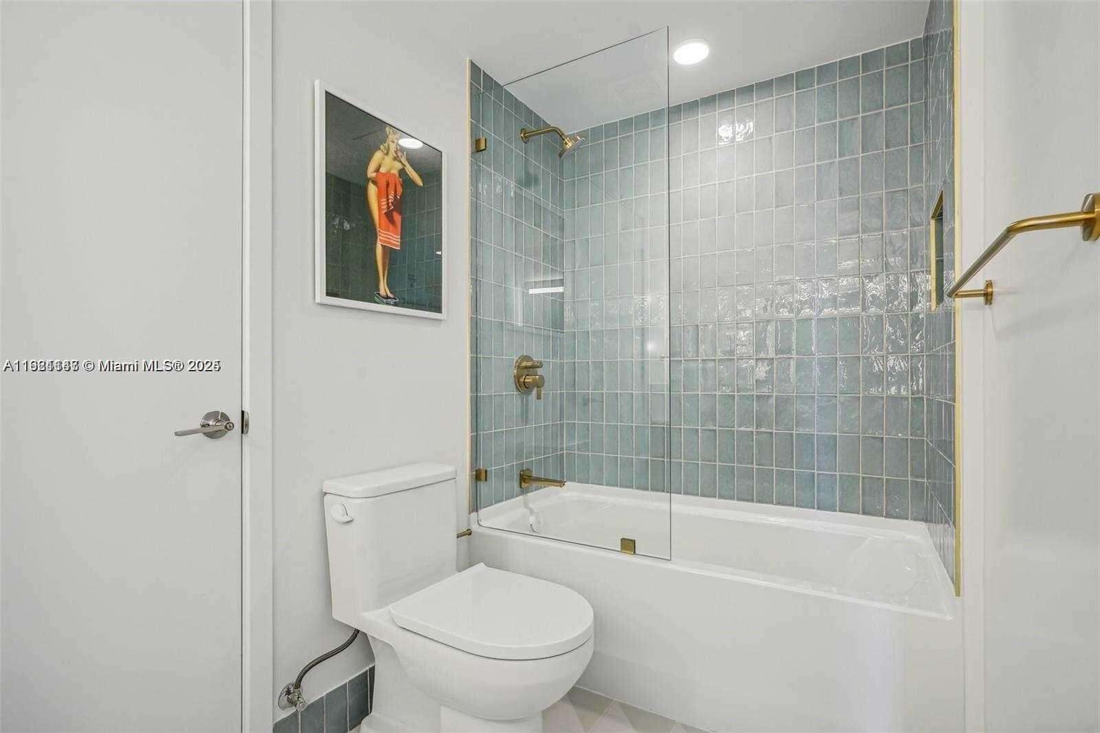 Natiivo | Gale Miami at 159 6 St, Miami, FL 33132 - For Rent photo 8