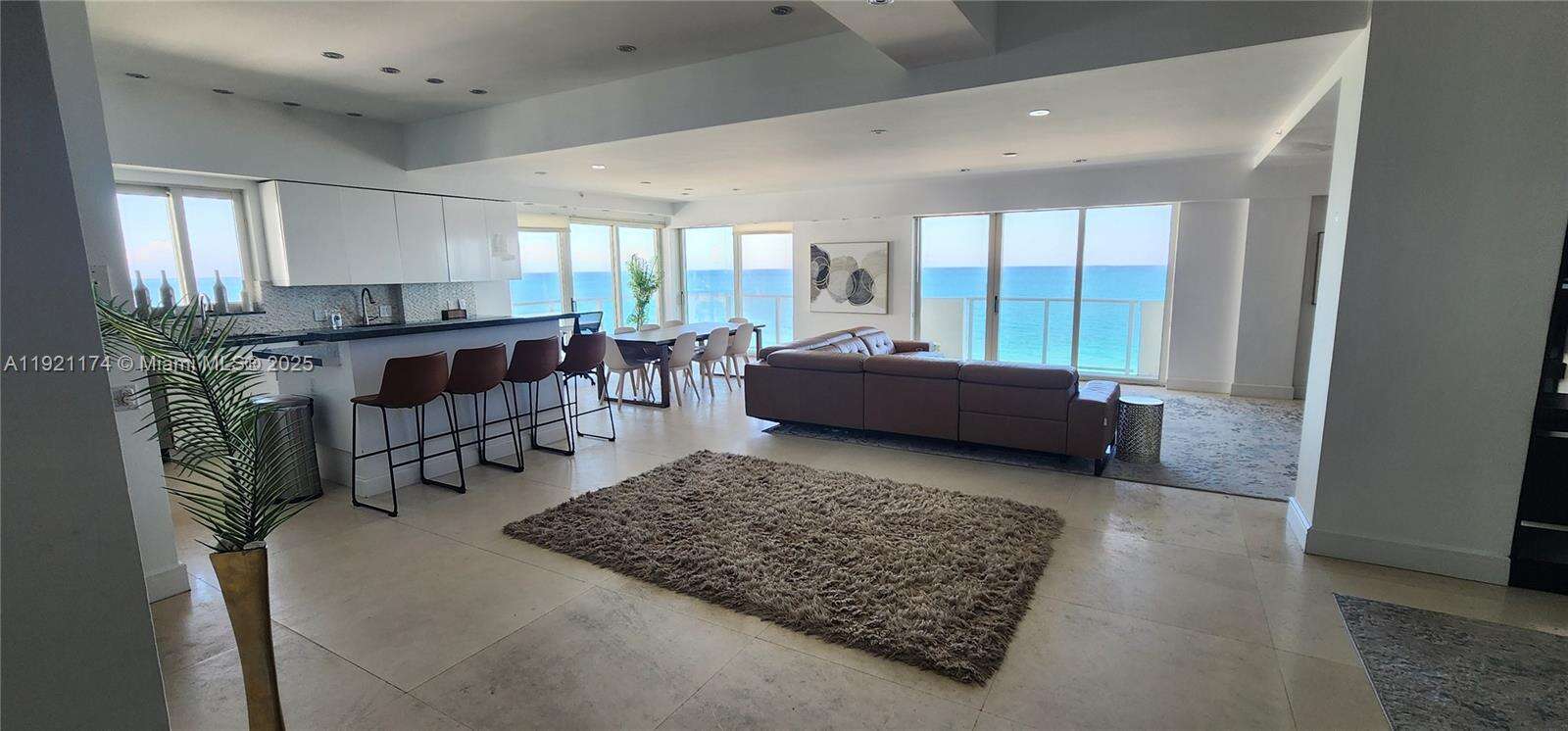 Spiaggia at 9499 Collins Ave, Surfside, FL 33154 - For Rent photo 10