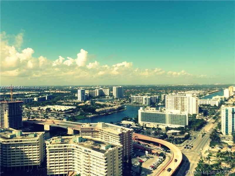 The Beach Club at 1850 Ocean Dr, Hallandale Beach, FL 33009 - For Rent photo 12