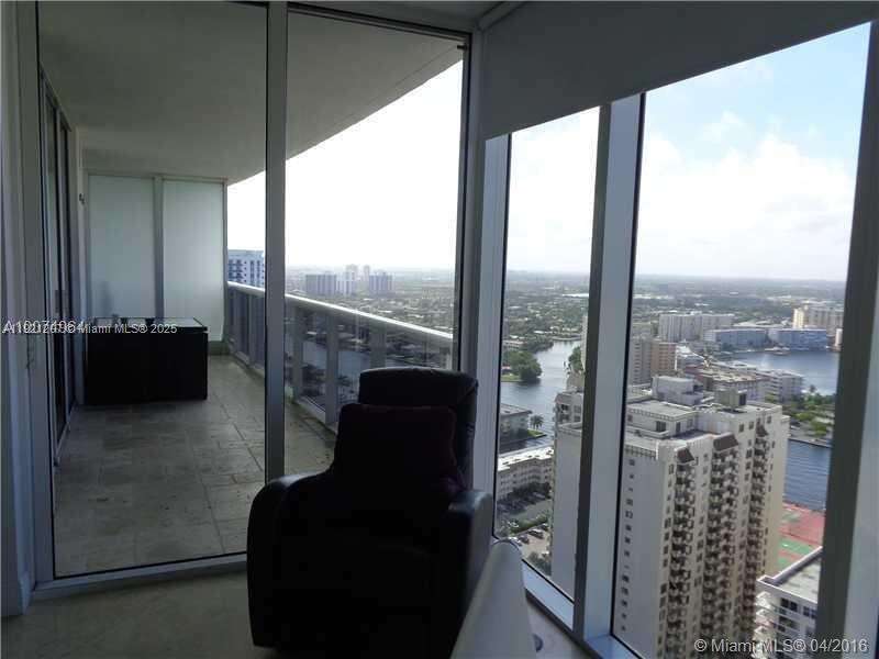 The Beach Club at 1850 Ocean Dr, Hallandale Beach, FL 33009 - For Rent photo 16