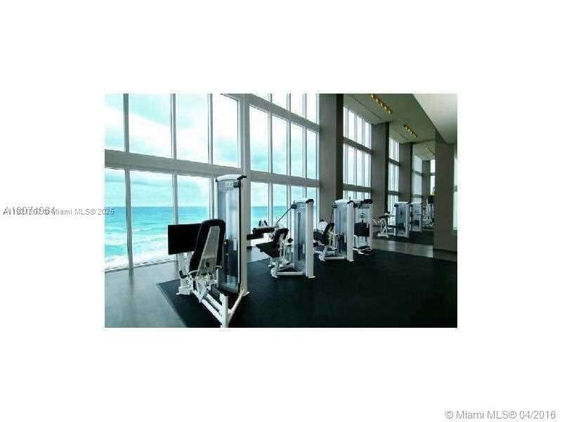 The Beach Club at 1850 Ocean Dr, Hallandale Beach, FL 33009 - For Rent photo 9
