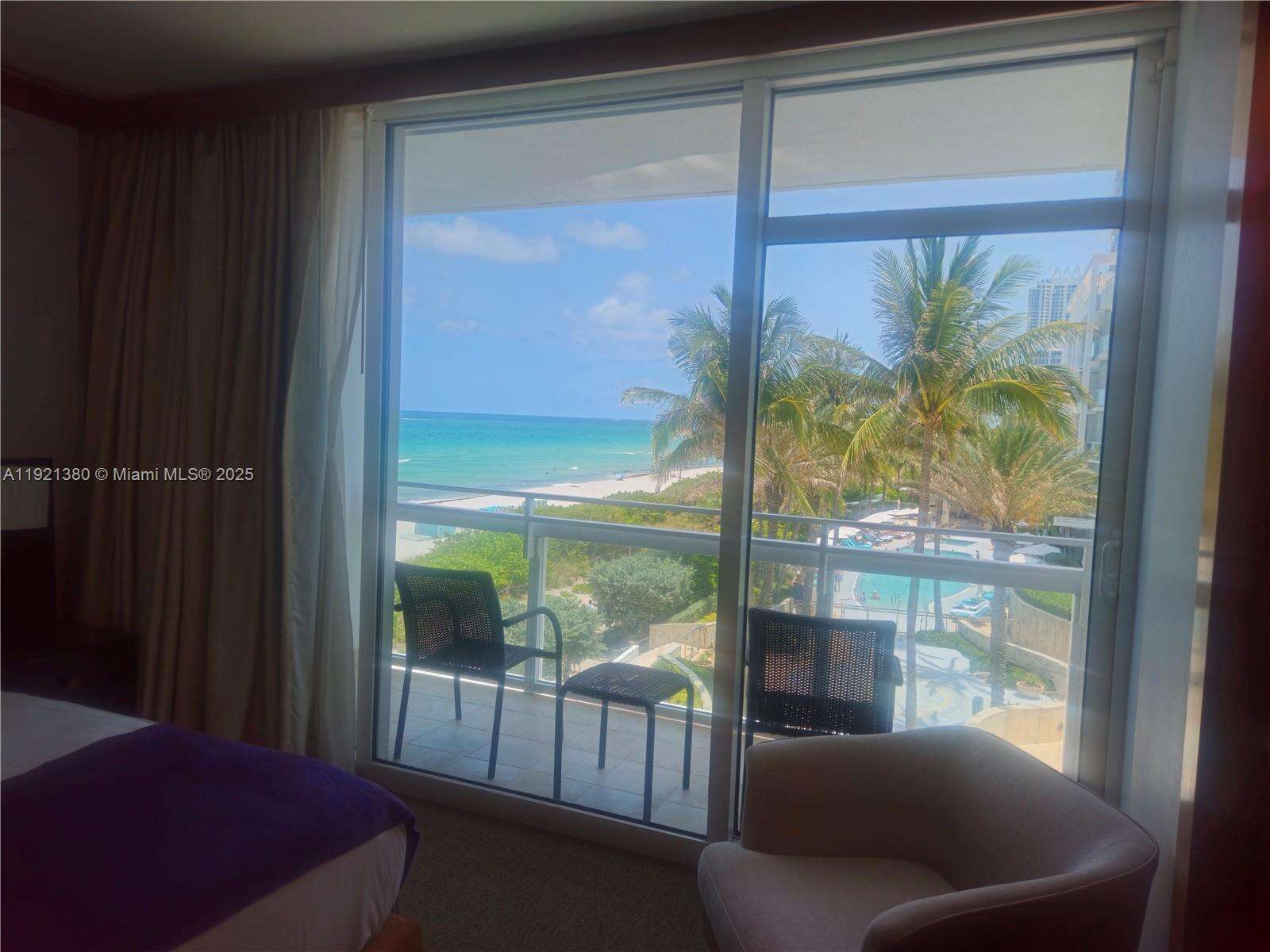 Central Carillon at 6801 Collins Ave, Miami Beach, FL 33141 - For Rent photo 15