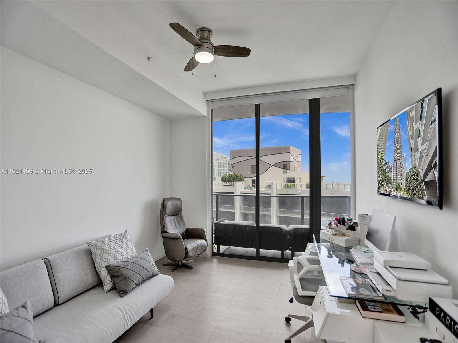 Brickell Flatiron at 1000 Brickell Plz, Miami, FL 33131 - For Rent photo 26