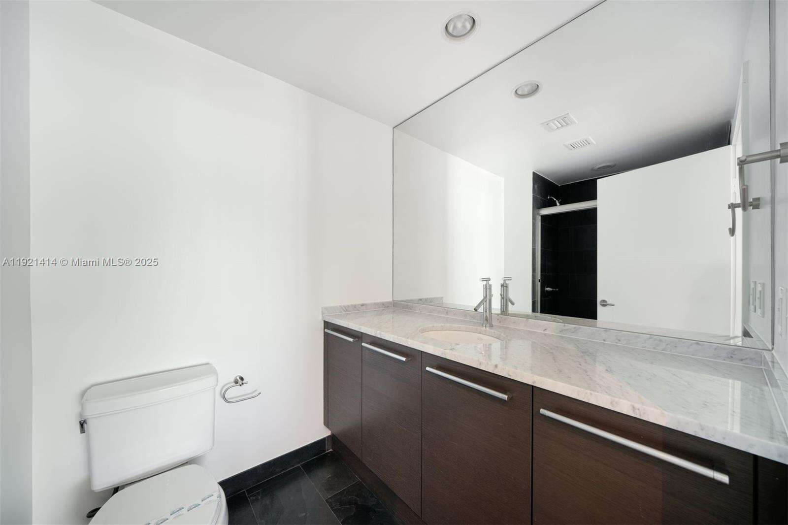 900 Biscayne at 900 Biscayne Blvd, Miami, FL 33132 - For Rent photo 18