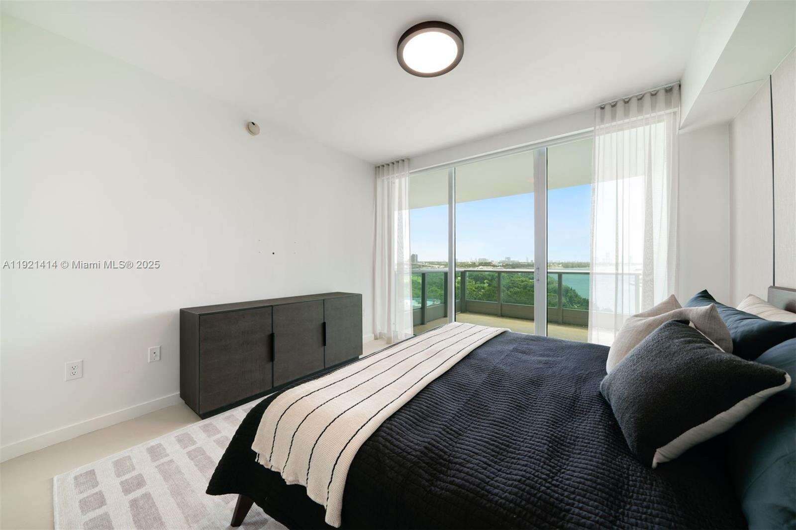 900 Biscayne at 900 Biscayne Blvd, Miami, FL 33132 - For Rent photo 23