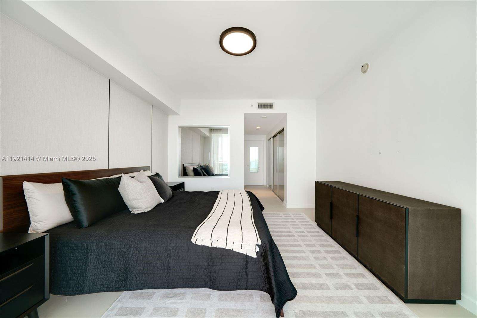 900 Biscayne at 900 Biscayne Blvd, Miami, FL 33132 - For Rent photo 24