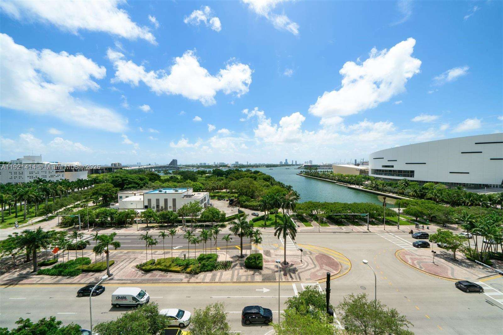 900 Biscayne at 900 Biscayne Blvd, Miami, FL 33132 - For Rent photo 30