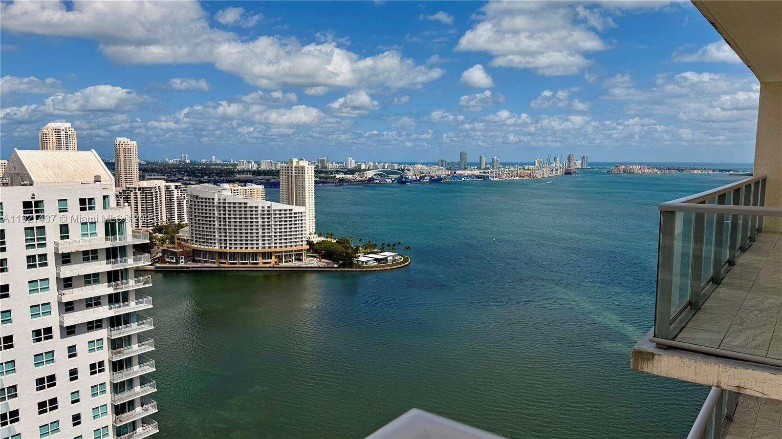 The Mark On Brickell at 1155 Brickell Bay Dr, Miami, FL 33131 - For Rent photo 1