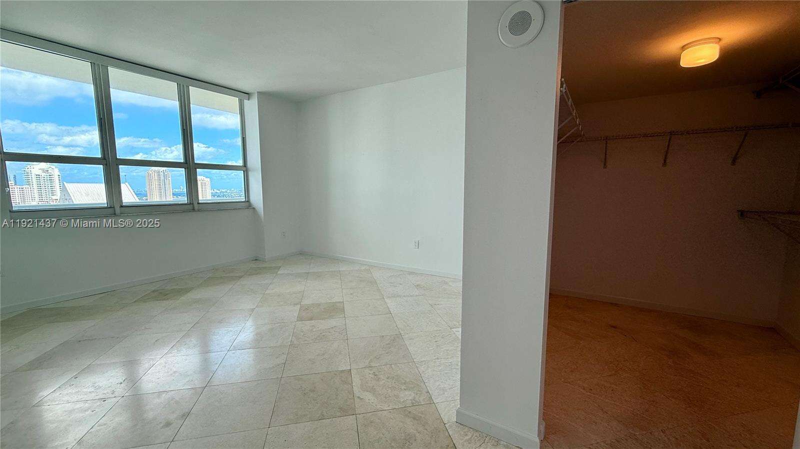 The Mark On Brickell at 1155 Brickell Bay Dr, Miami, FL 33131 - For Rent photo 16