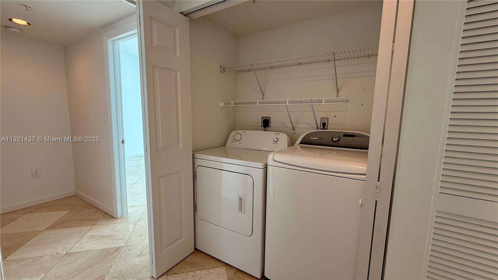 The Mark On Brickell at 1155 Brickell Bay Dr, Miami, FL 33131 - For Rent photo 24