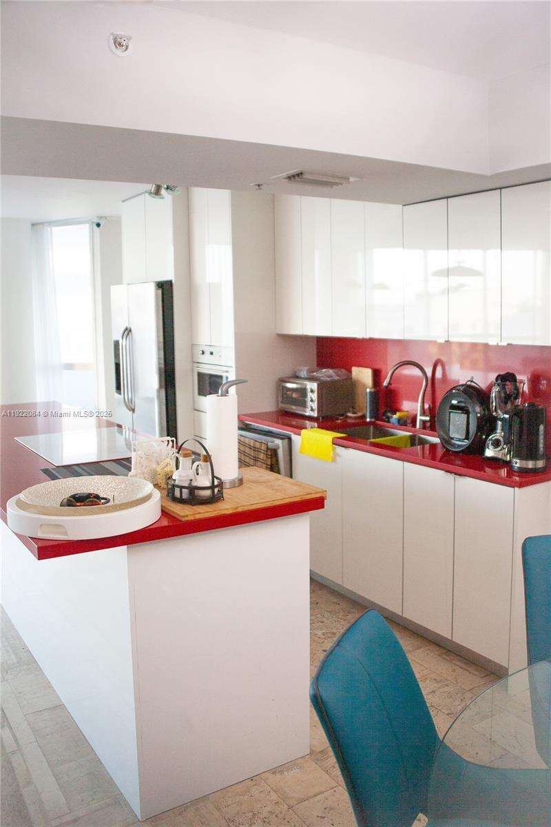 La Gorce Palace at 6301 Collins Ave, Miami Beach, FL 33141 - For Rent photo 31