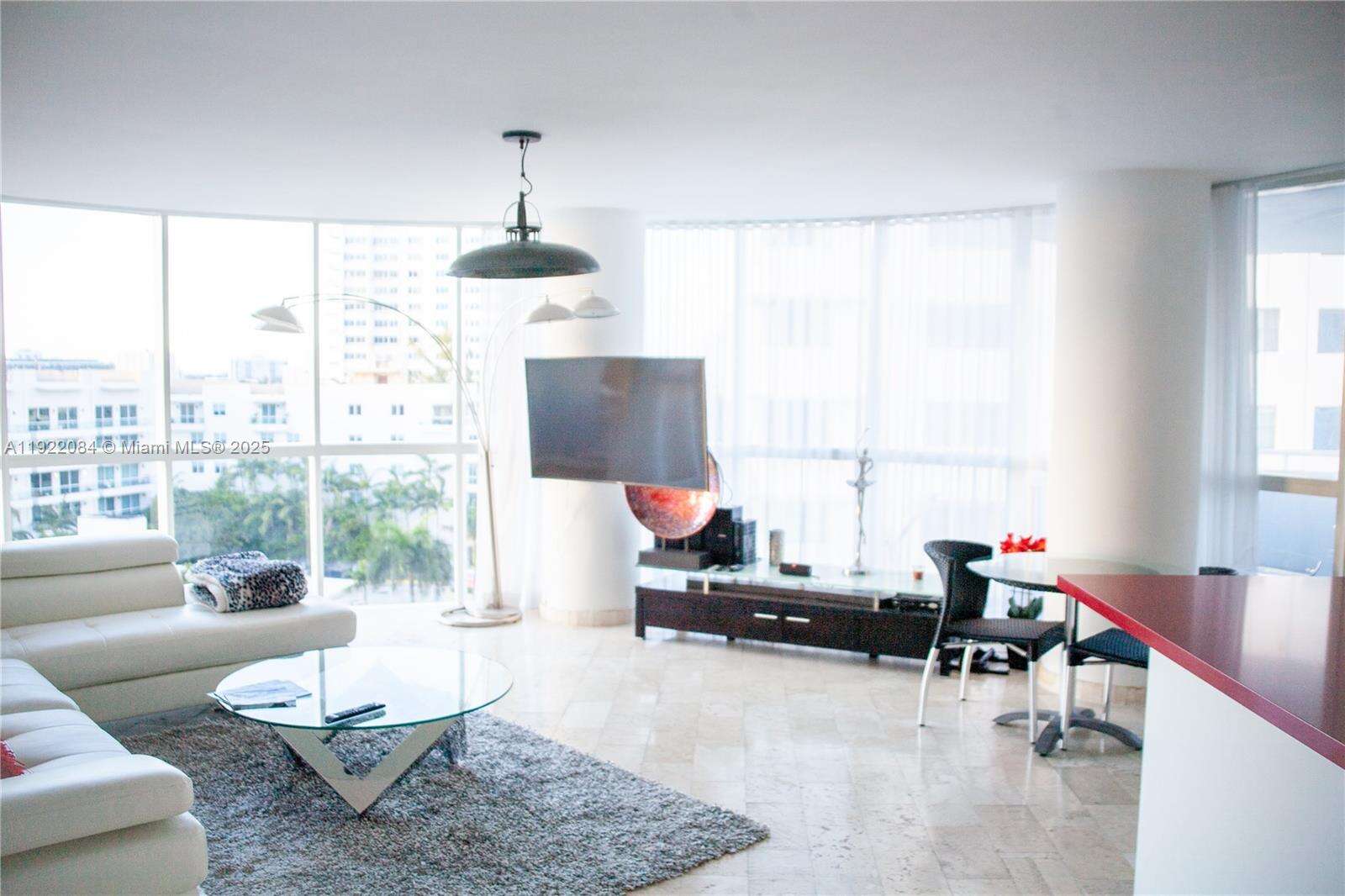 La Gorce Palace at 6301 Collins Ave, Miami Beach, FL 33141 - For Rent photo 38
