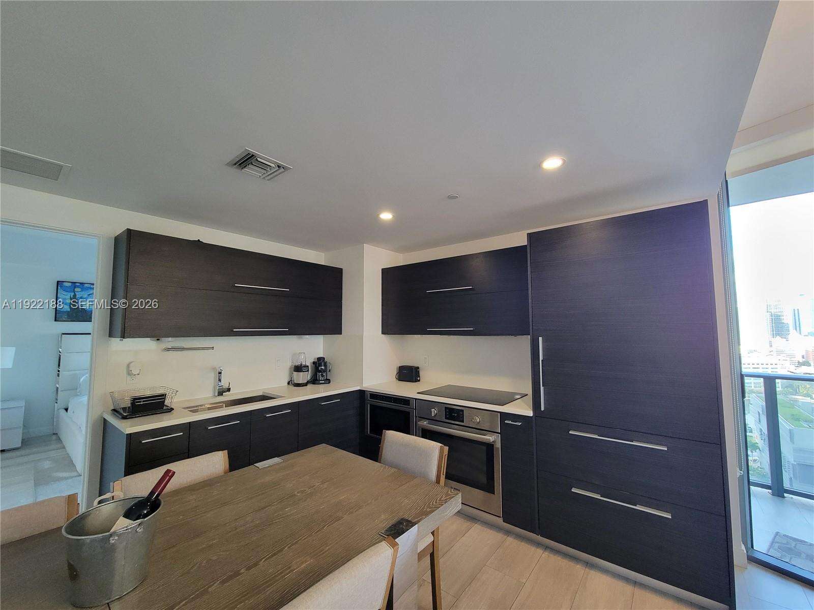 Brickell Heights East at 45 9th St, Miami, FL 33130 - For Rent photo 12