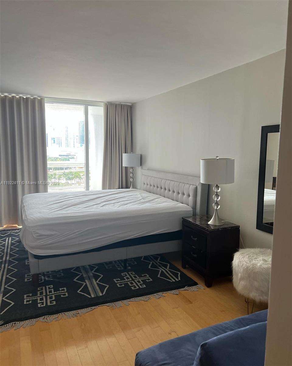 The Grand at 1717 Bayshore Dr, Miami, FL 33132 - For Rent photo 7