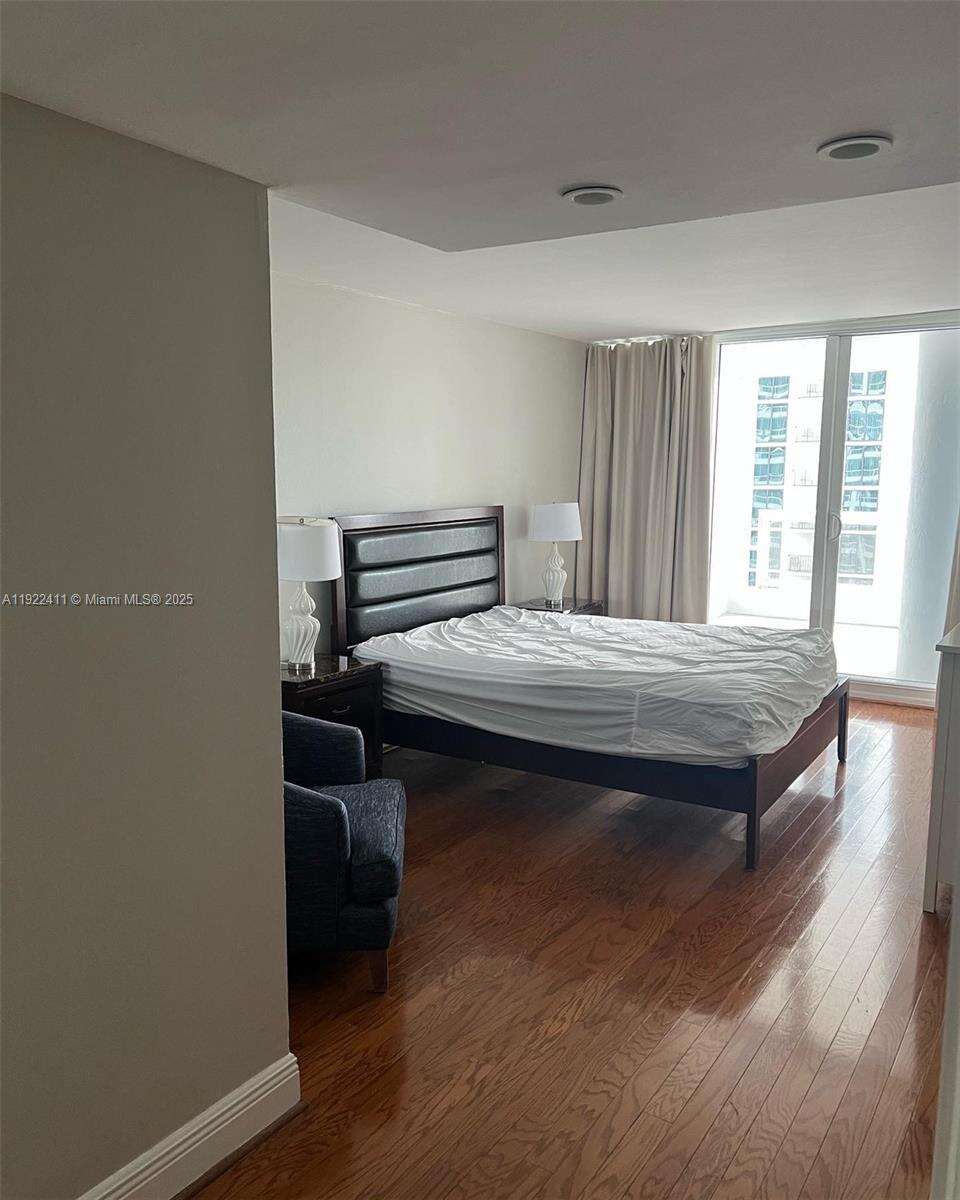 The Grand at 1717 Bayshore Dr, Miami, FL 33132 - For Rent photo 9
