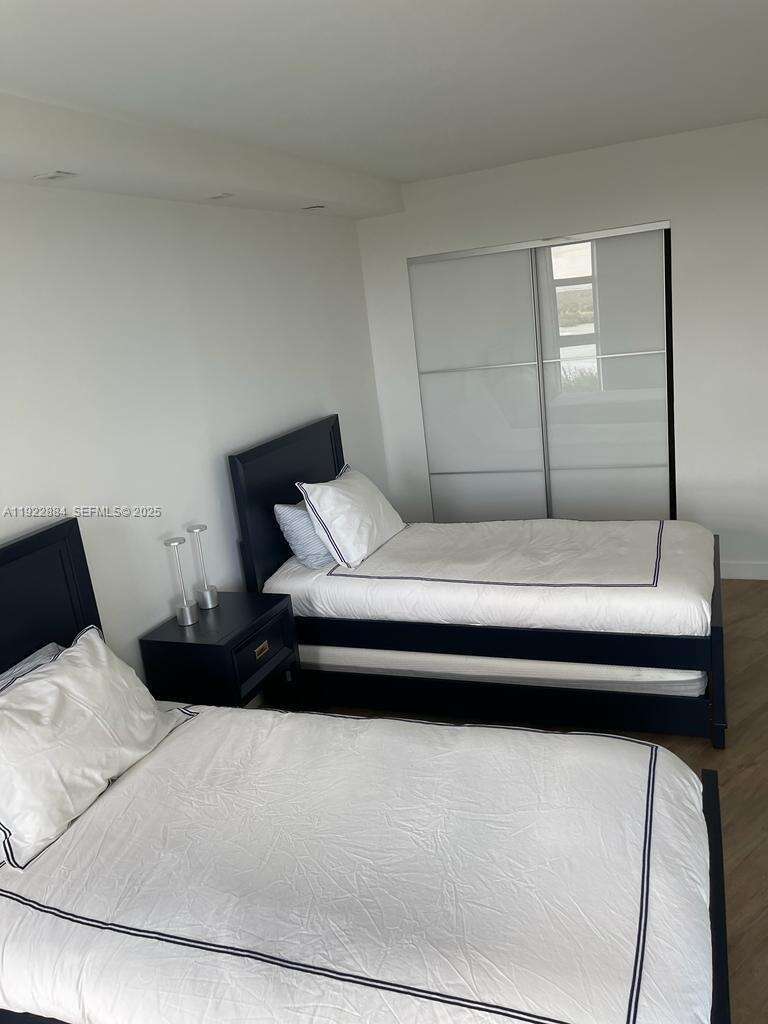 Arlen House at 100 Bayview Dr, Sunny Isles Beach, FL 33160 - For Rent photo 11