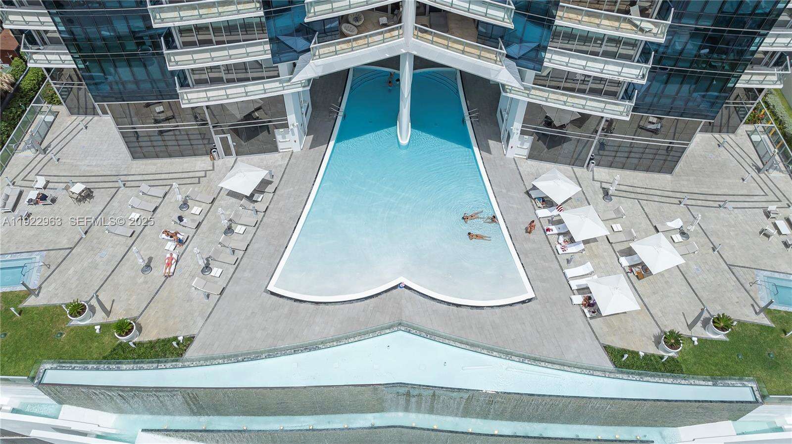 Jade Ocean at 17121 Collins Ave, Sunny Isles Beach, FL 33160 - For Rent photo 27