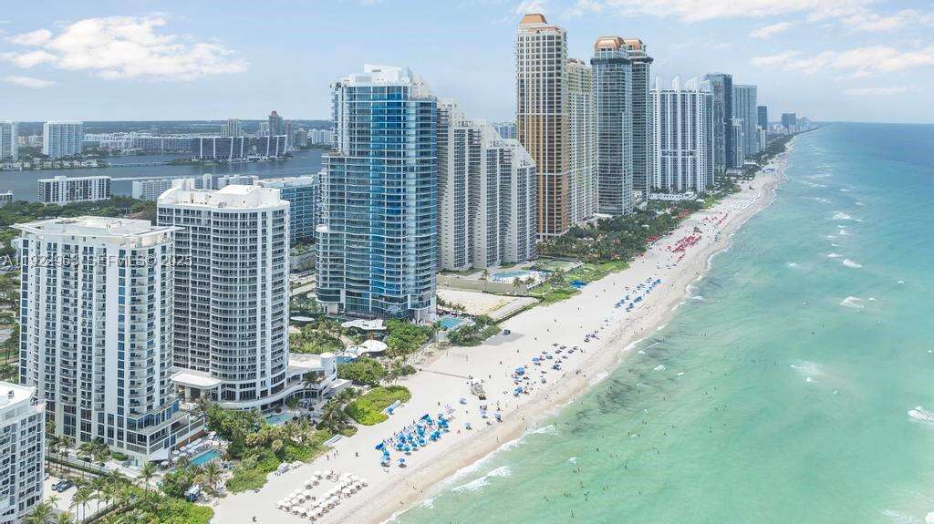 Jade Ocean at 17121 Collins Ave, Sunny Isles Beach, FL 33160 - For Rent photo 53