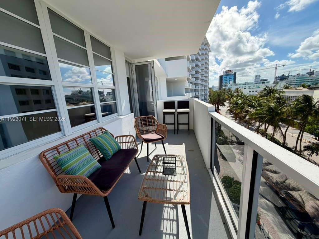 Decoplage at 100 Lincoln Rd, Miami Beach, FL 33139 - For Rent photo 15