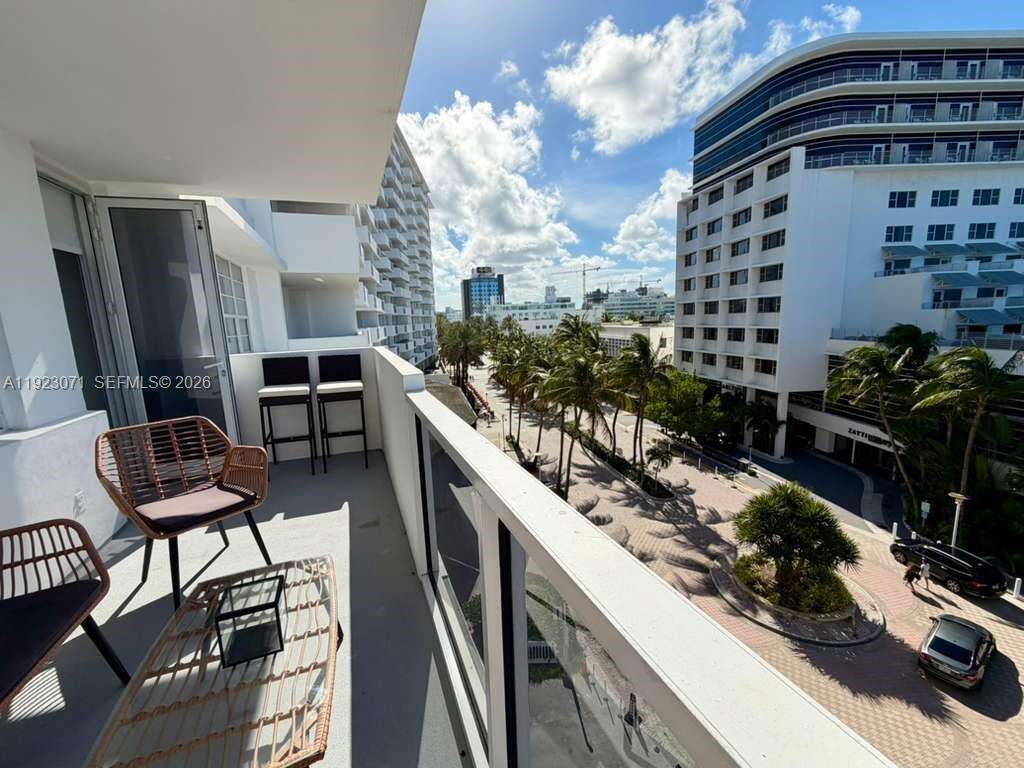 Decoplage at 100 Lincoln Rd, Miami Beach, FL 33139 - For Rent photo 17