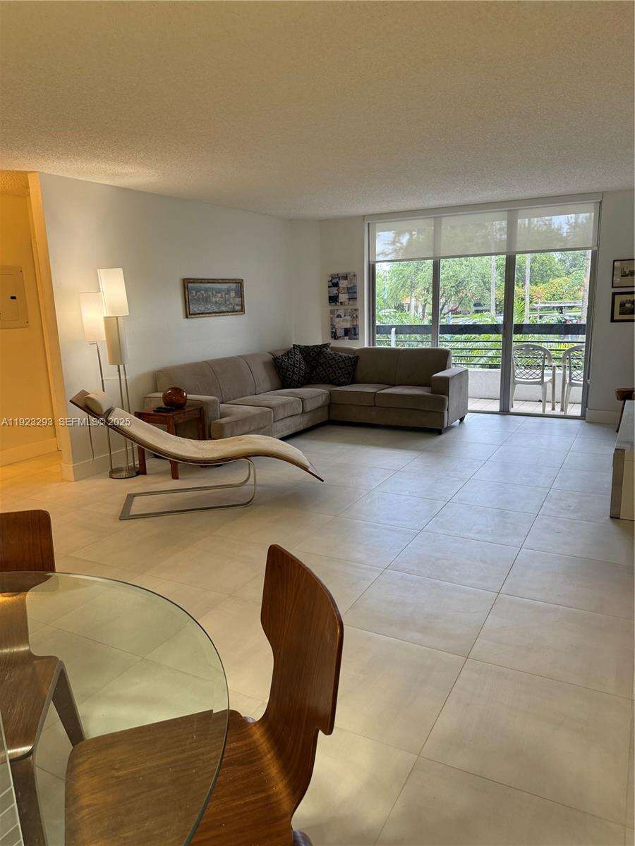 Mystic Pointe 1 at 3600 Mystic Pointe Dr, Aventura, FL 33180 - For Rent photo 4